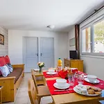 Lägenhetshotell Lagrange L'oree Des Cimes