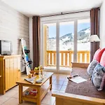 Lagrange L'oree Des Cimes 3* Les Angles (Pyrenees-Orientales)