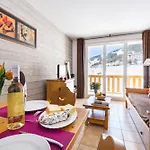 Lägenhetshotell Lagrange L'oree Des Cimes