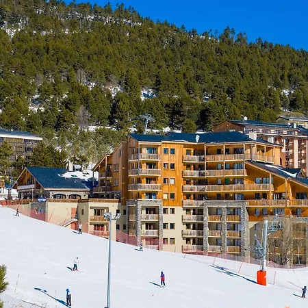Lagrange L'oree Des Cimes Apartmanhotel Les Angles